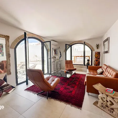 Designer Styled Townhouse With Pool Dom01 Ayamonte