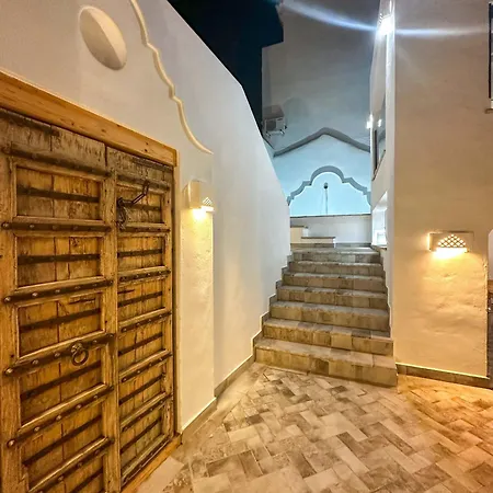 Casa de Férias Designer Styled Townhouse With Pool Dom01 *